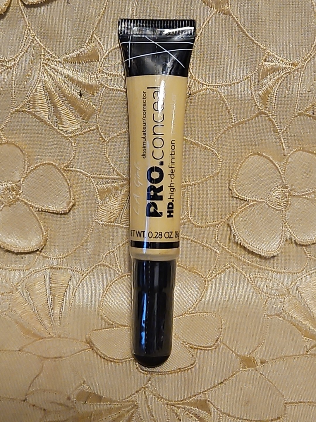 L.A. Girl-Pro Conceal-HD. High-Definition Concealer & Corrector-LIGHT YELLOW-NEW