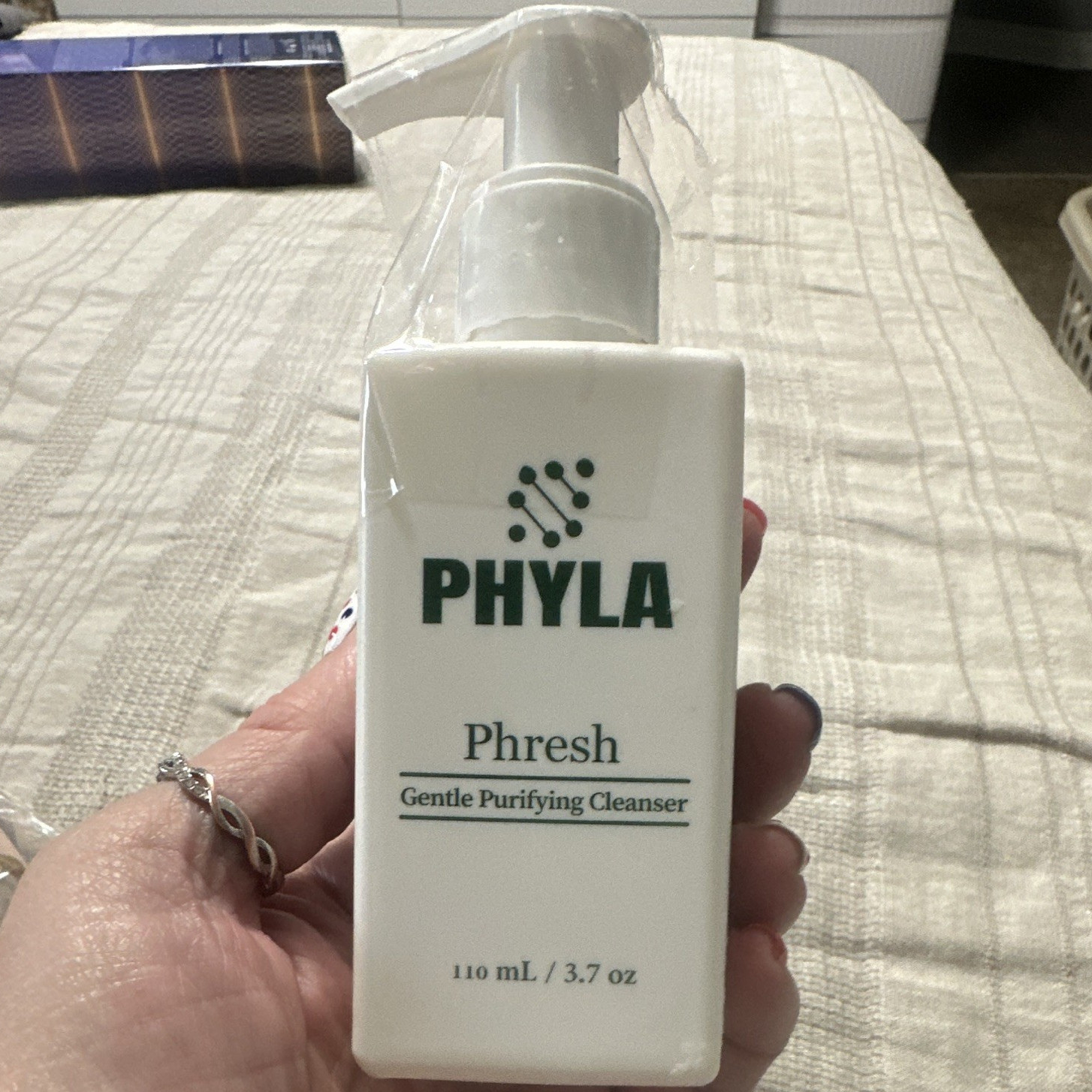 PHYLA Phresh Gentle Purifying Face Cleanser Salicylic Acid 2% 3.7 oz EXP 10/2026