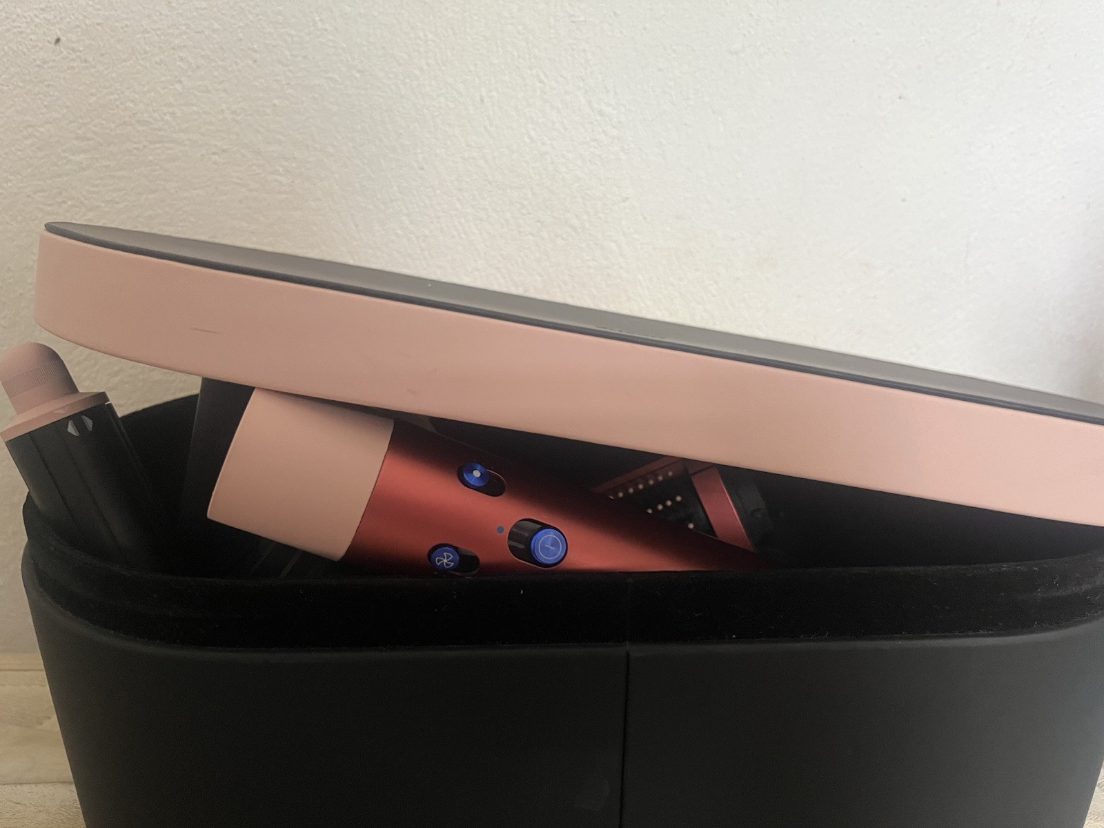 Dyson Air Wrap Multi-styler And Hair Dryer