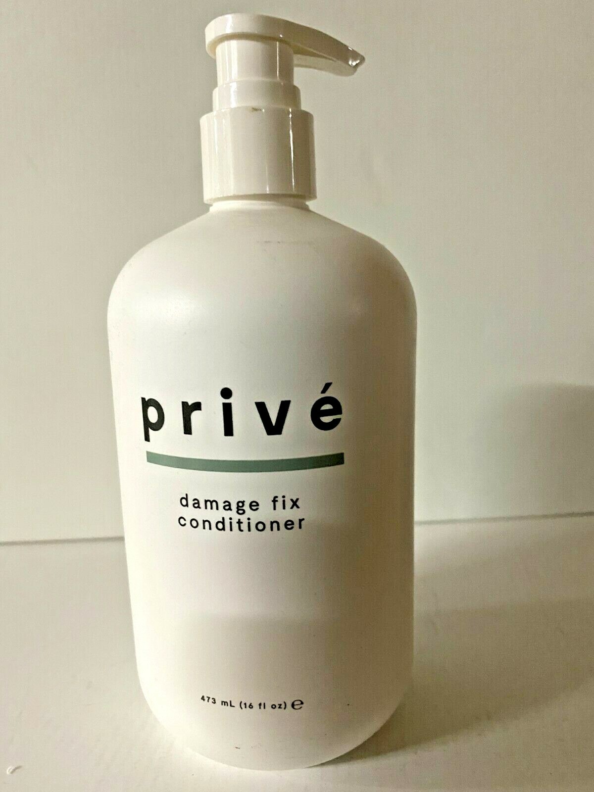Privé Damage Fix Conditioner (16 Fluid Ounces / 473 Milliliters)