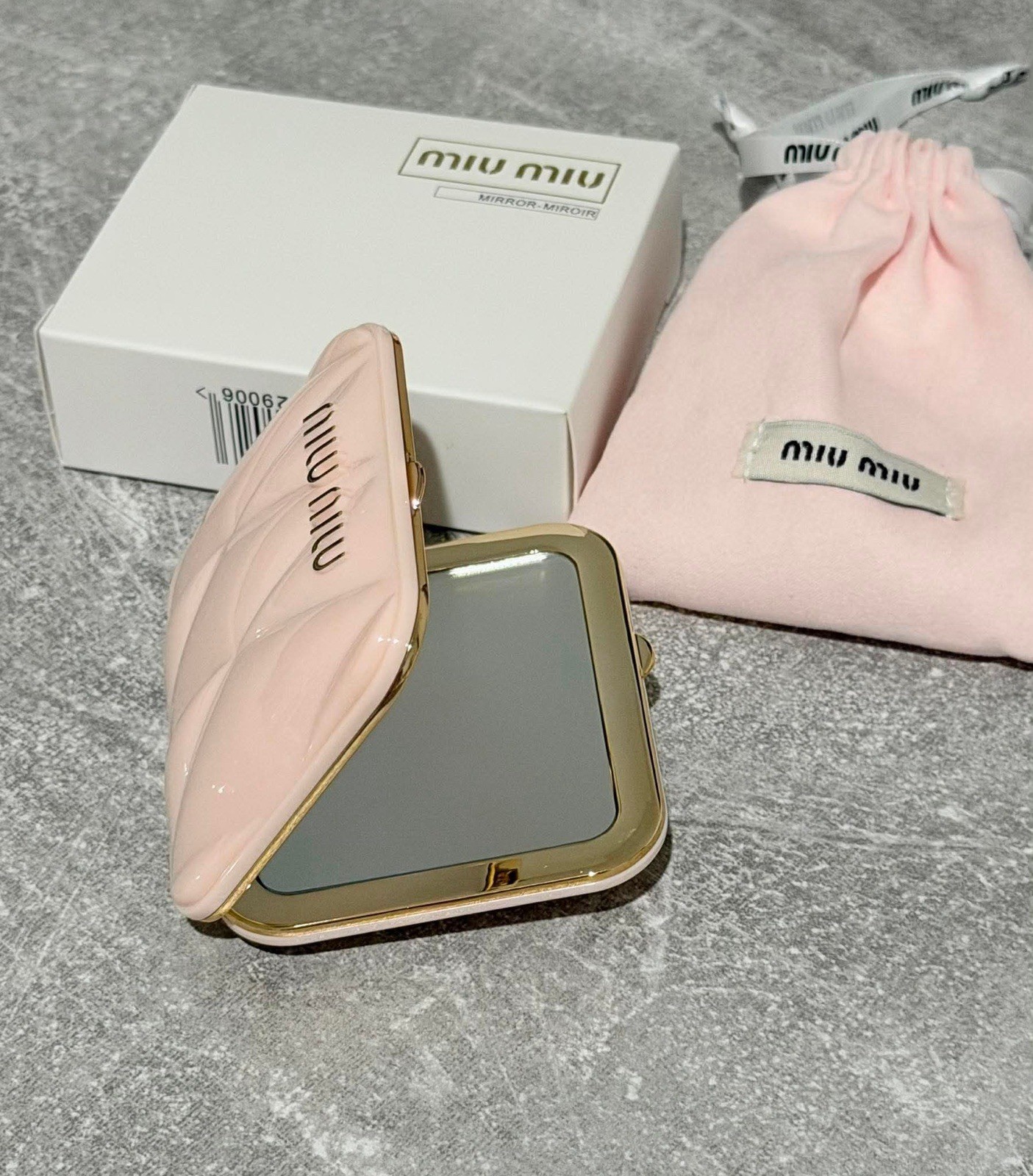 Miu Miu Parfums PINK Mirror Double-Sided Dual Makeup Beauty Novelty GWP NIB