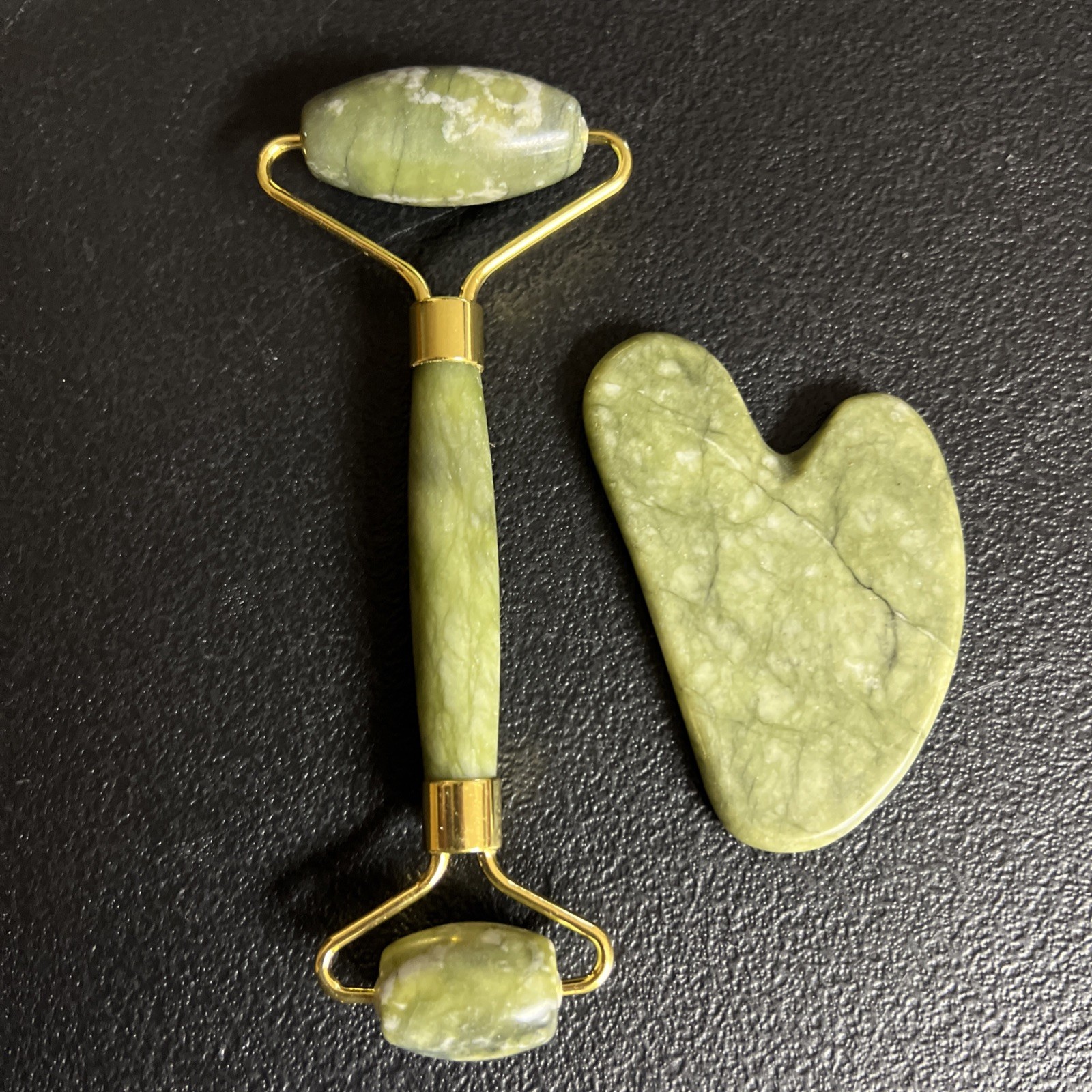 BAIMEI IcyMe Jade Roller & Gua Sha Face Roller Redness Reducing Skin Care