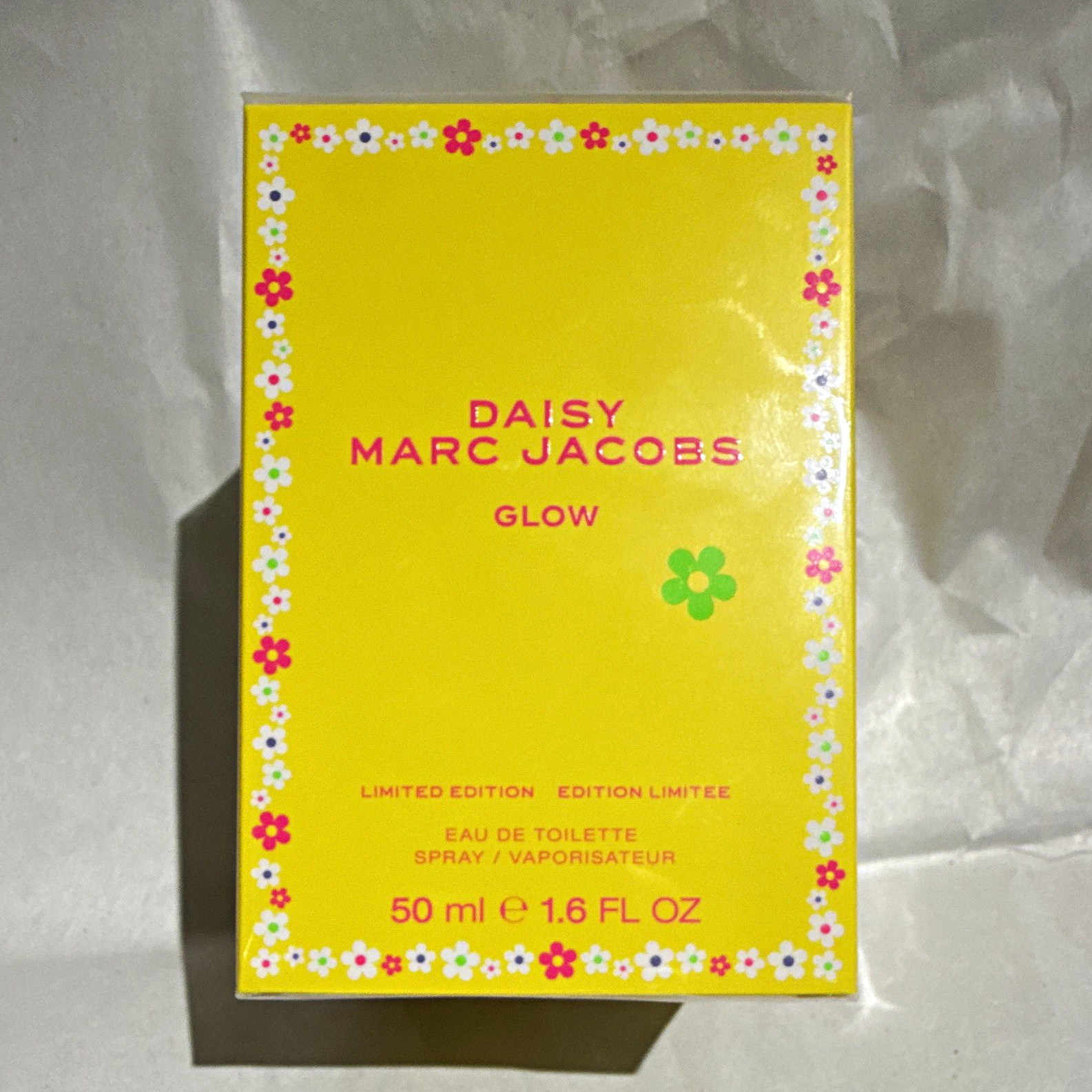 Marc Jacobs Daisy Glow Eau de Toilette Spray 1.6 Oz Limited Edition
