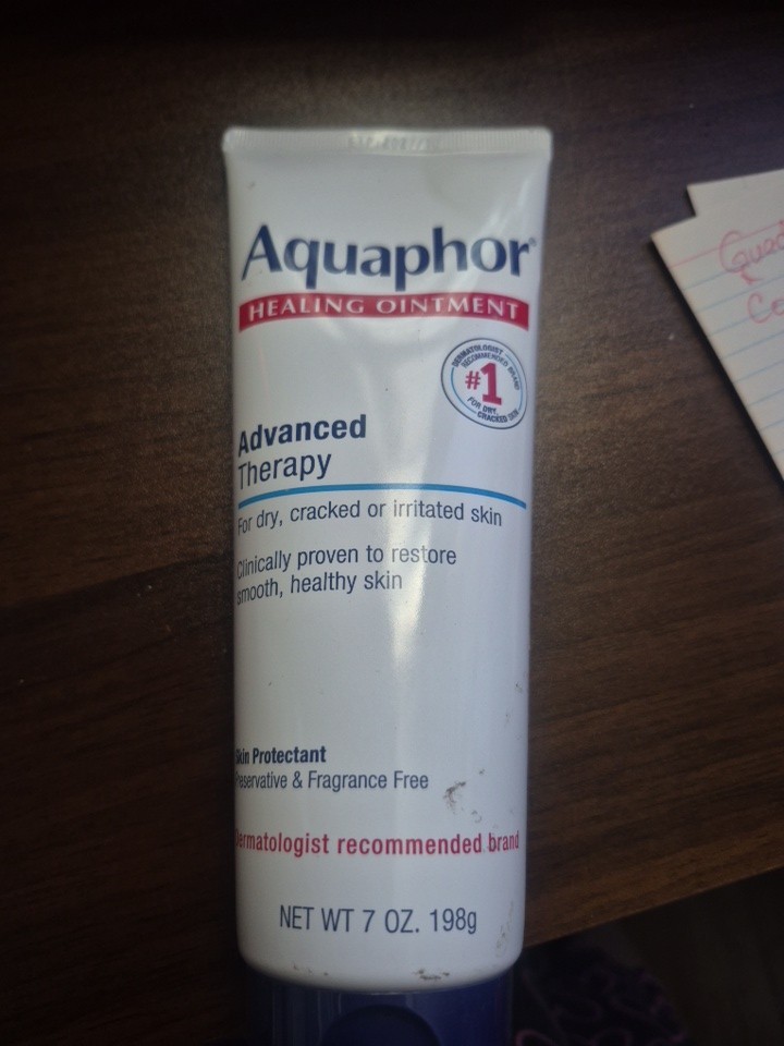 Aquaphor Healing Ointment Advanced Therapy Skin Protectant, Dry Skin, 7 Oz Tube