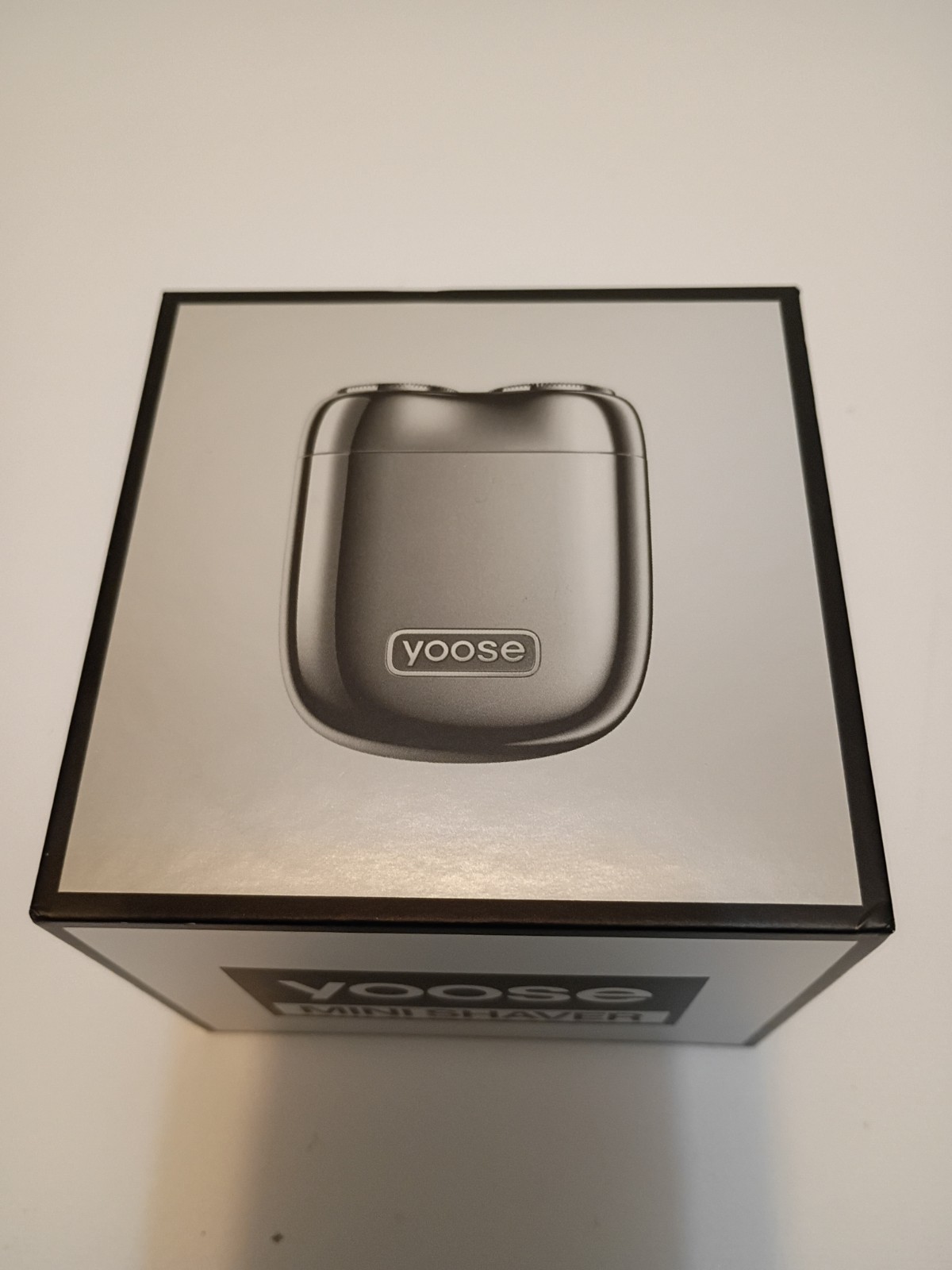 yoose Mini Shaver On-The-Go Portable Alloy Electric Shaver for Men Cordless T…
