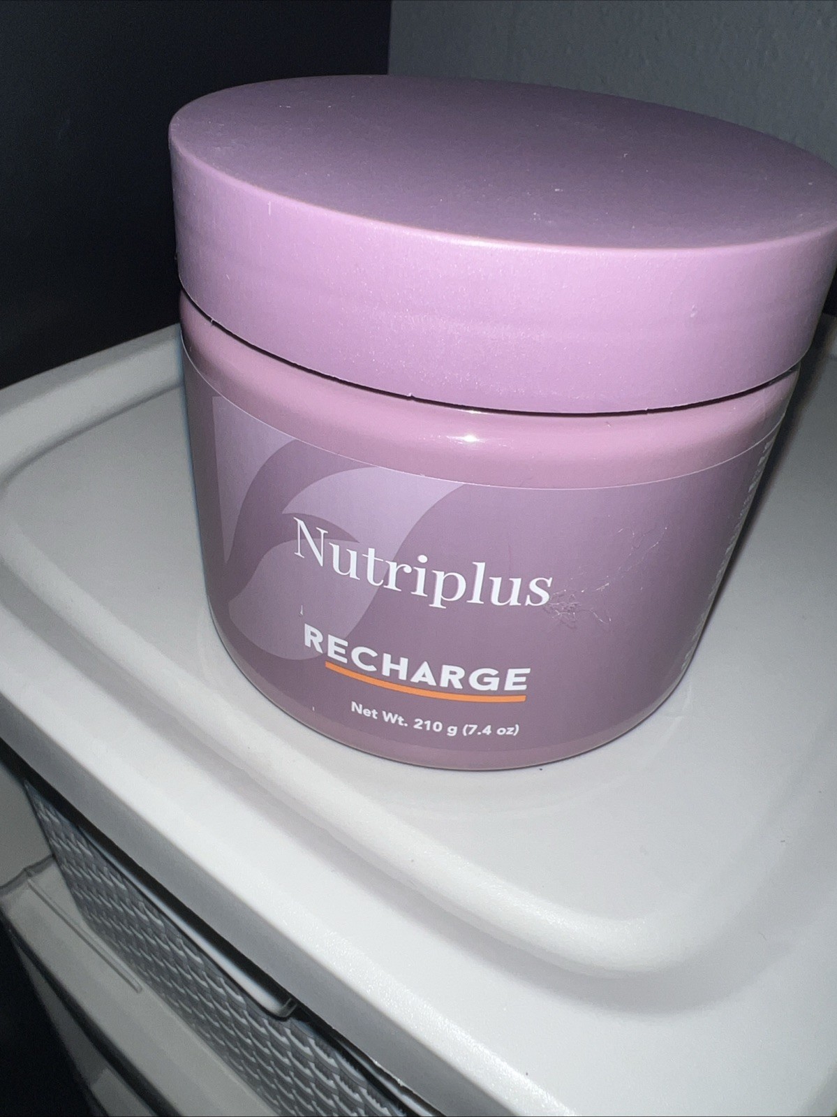 Recharge Farmasi