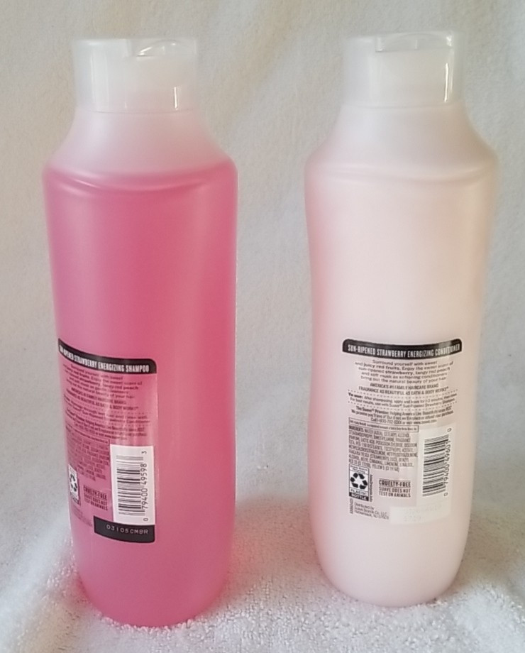 Suave Essentials Shampoo & Conditioner Family Size Strawberry + FREE SOAP BAR