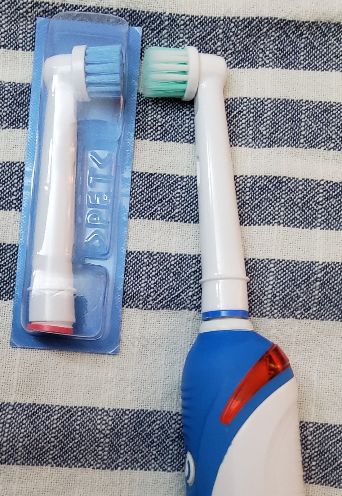 Ultra-Sensitive Head Replacement Toothbrush Electric Oral-B Pro Quantum 3 Pcs