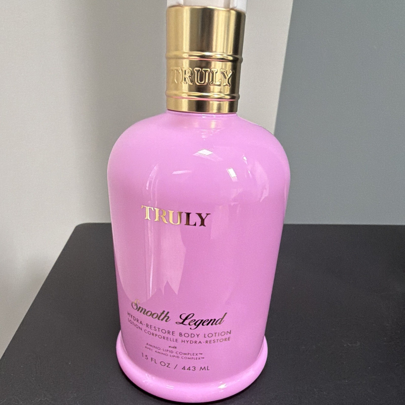 Truly Smooth Legend Hydrating Body Lotion Jasmine Sandalwood 15 fl oz