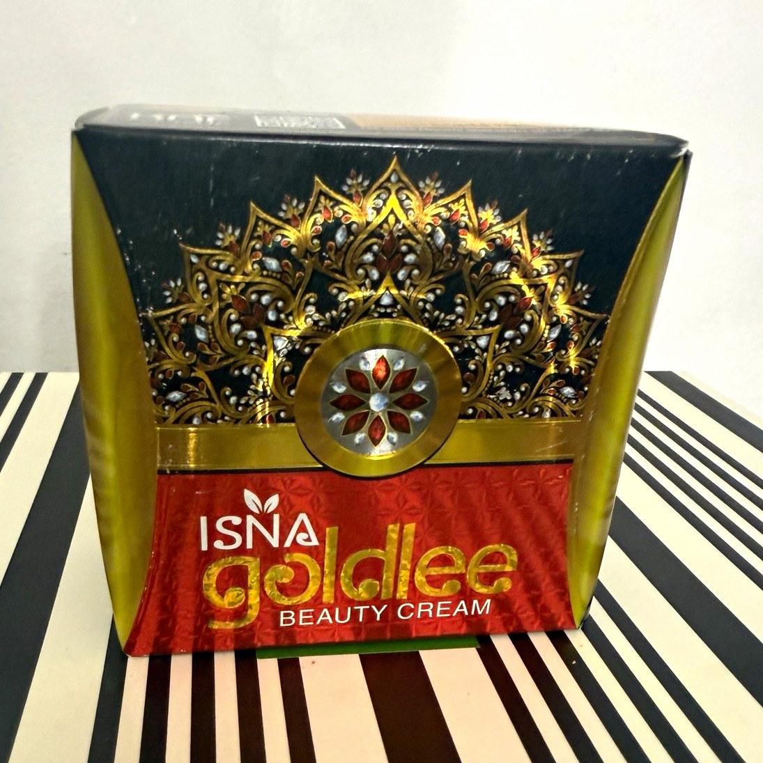 ISNA Goldlee Beauty Cream 1 oz SPF 15 Dark Spots Anti-Spot Skin Cream
