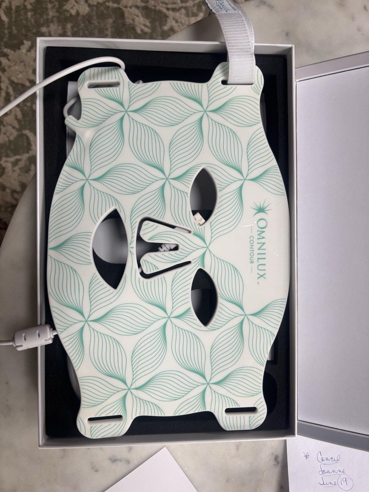 Omnilux Contour Face