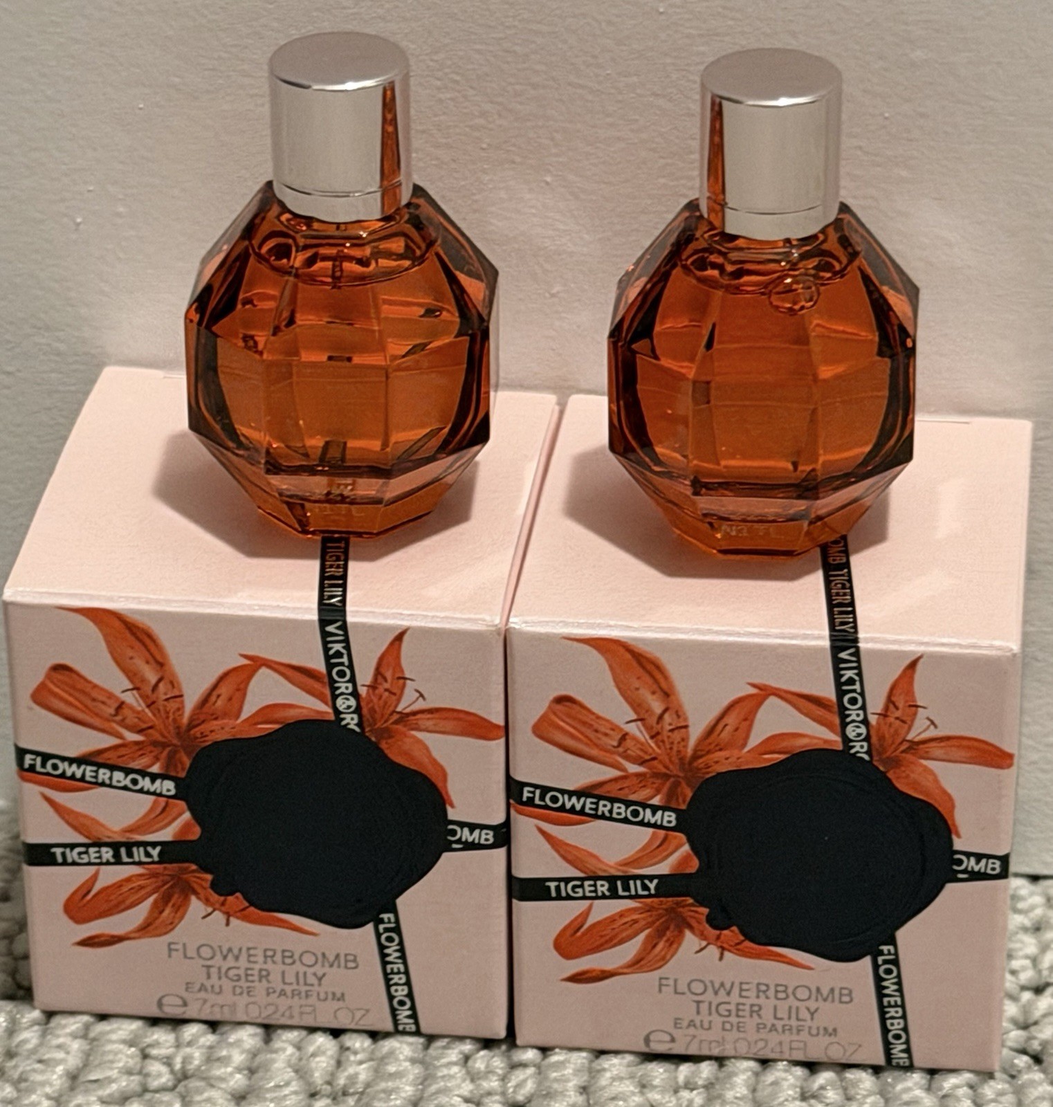 2 Pcs VIKTOR & ROLF FLOWERBOMB TIGER LILY EAU DE PARFUM 7ml Each Total 14ml