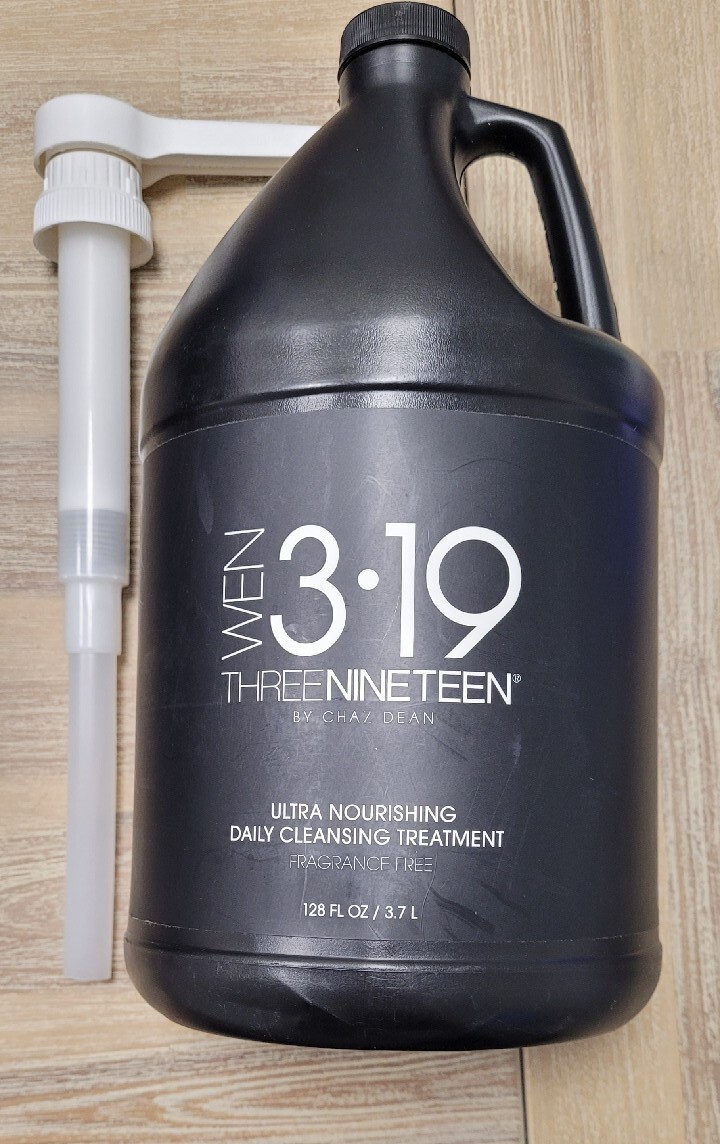 WEN 319/3.19 DAILY CLEANSING TREATMENT SIZE 128 OZ/ 1 GALLON W PUMP SEAL ON