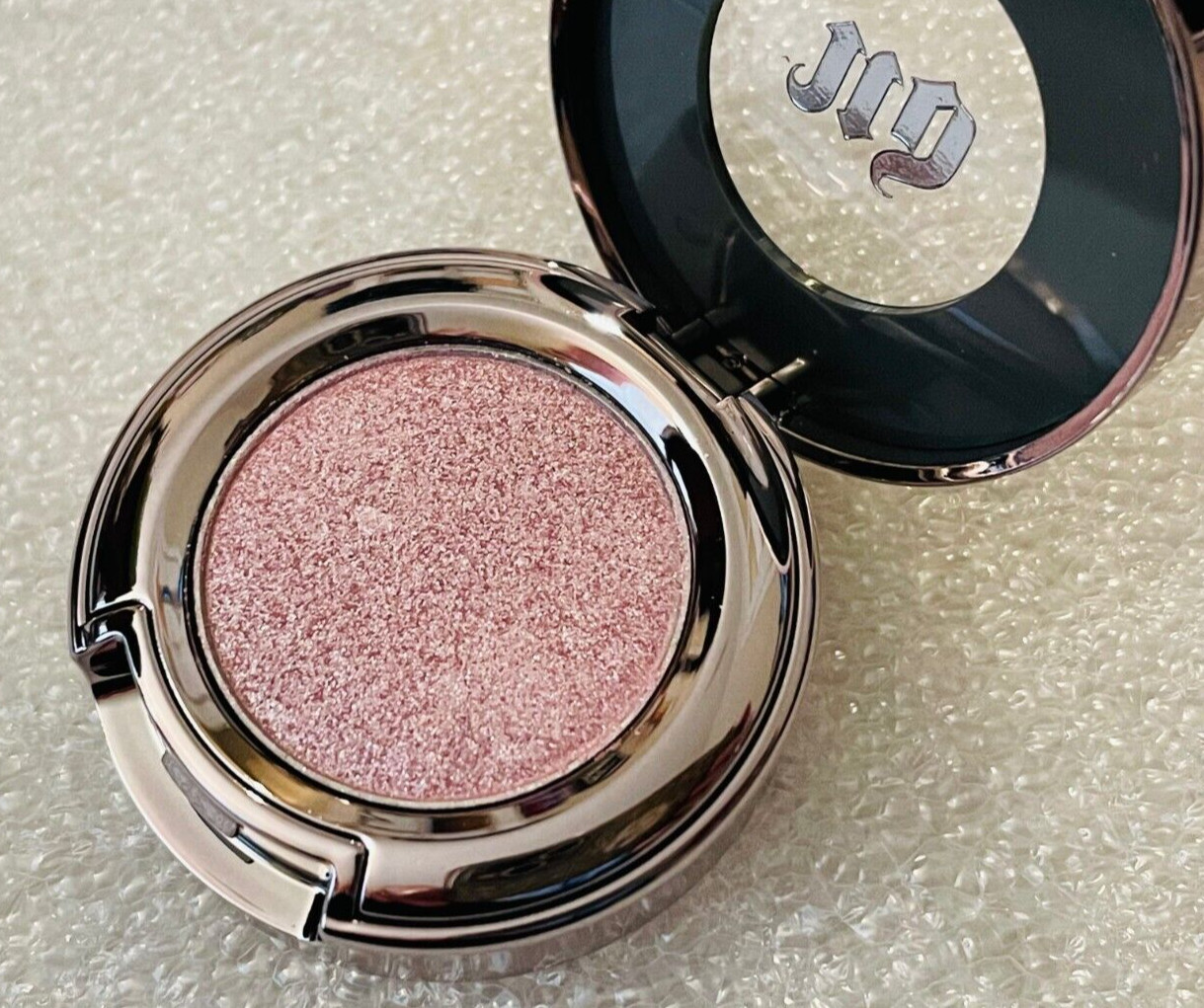 Urban Decay *Guilt* Eyeshadow Single Full Size .05 oz Rare New and Discontinued