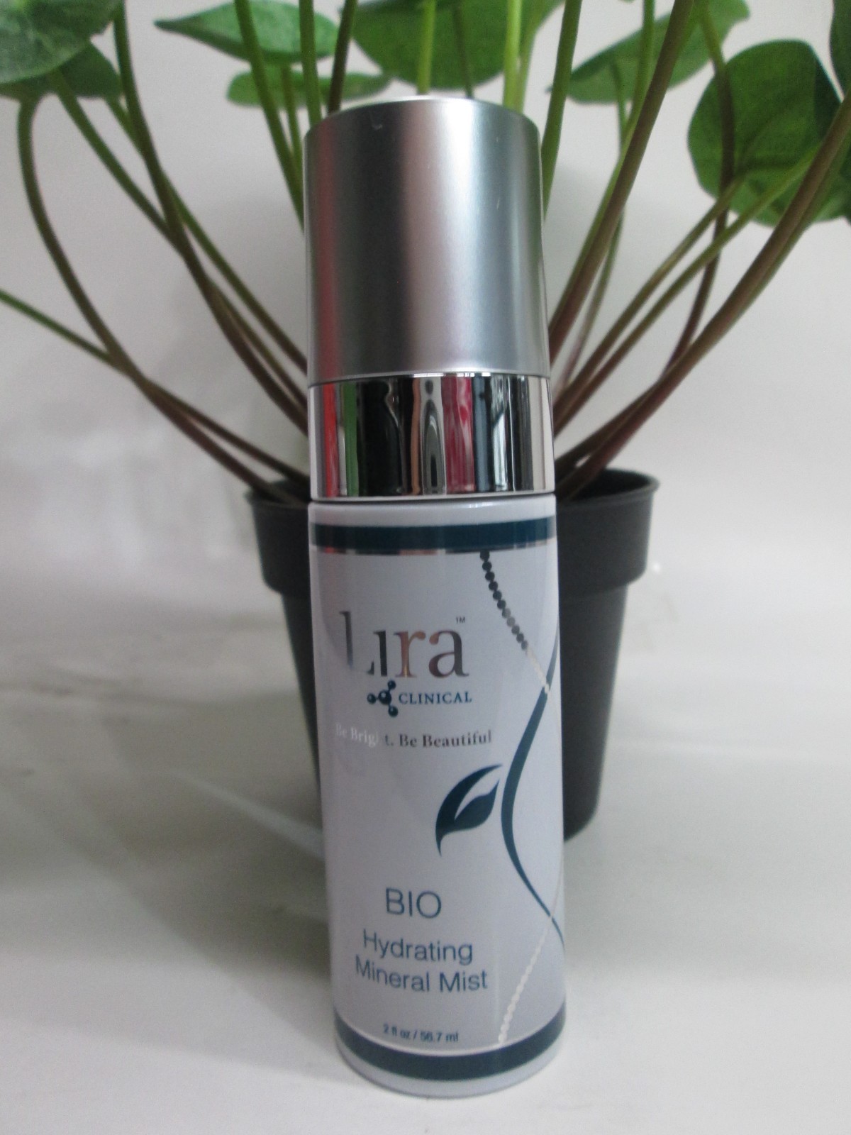 LIRA bio hydrating mineral mist 2.1fl.oz/59ml NEW