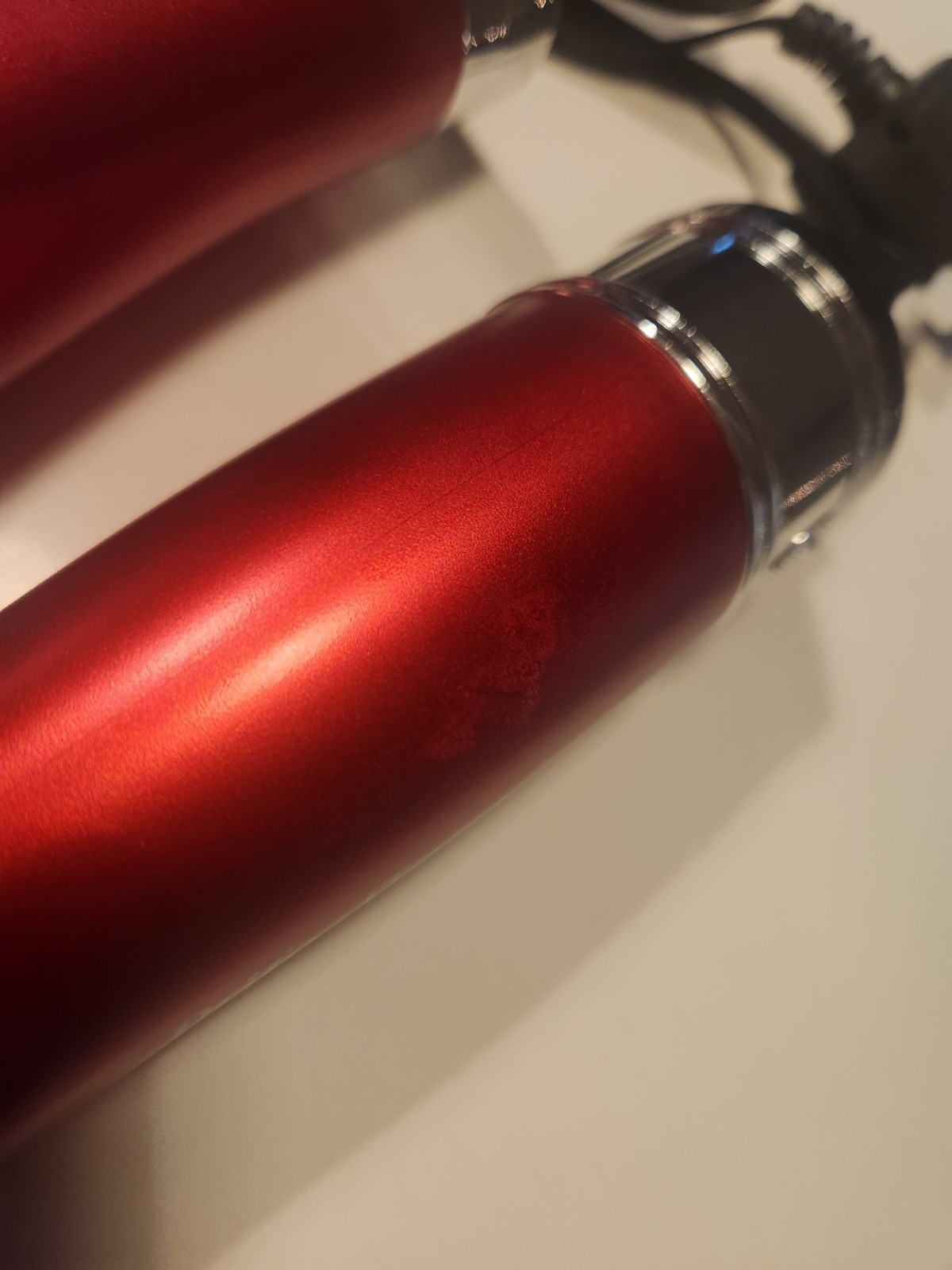 PAINT ISSUE – AUTHENTIC NEW Prife Iteracare Classic Frequency Device Red Wand