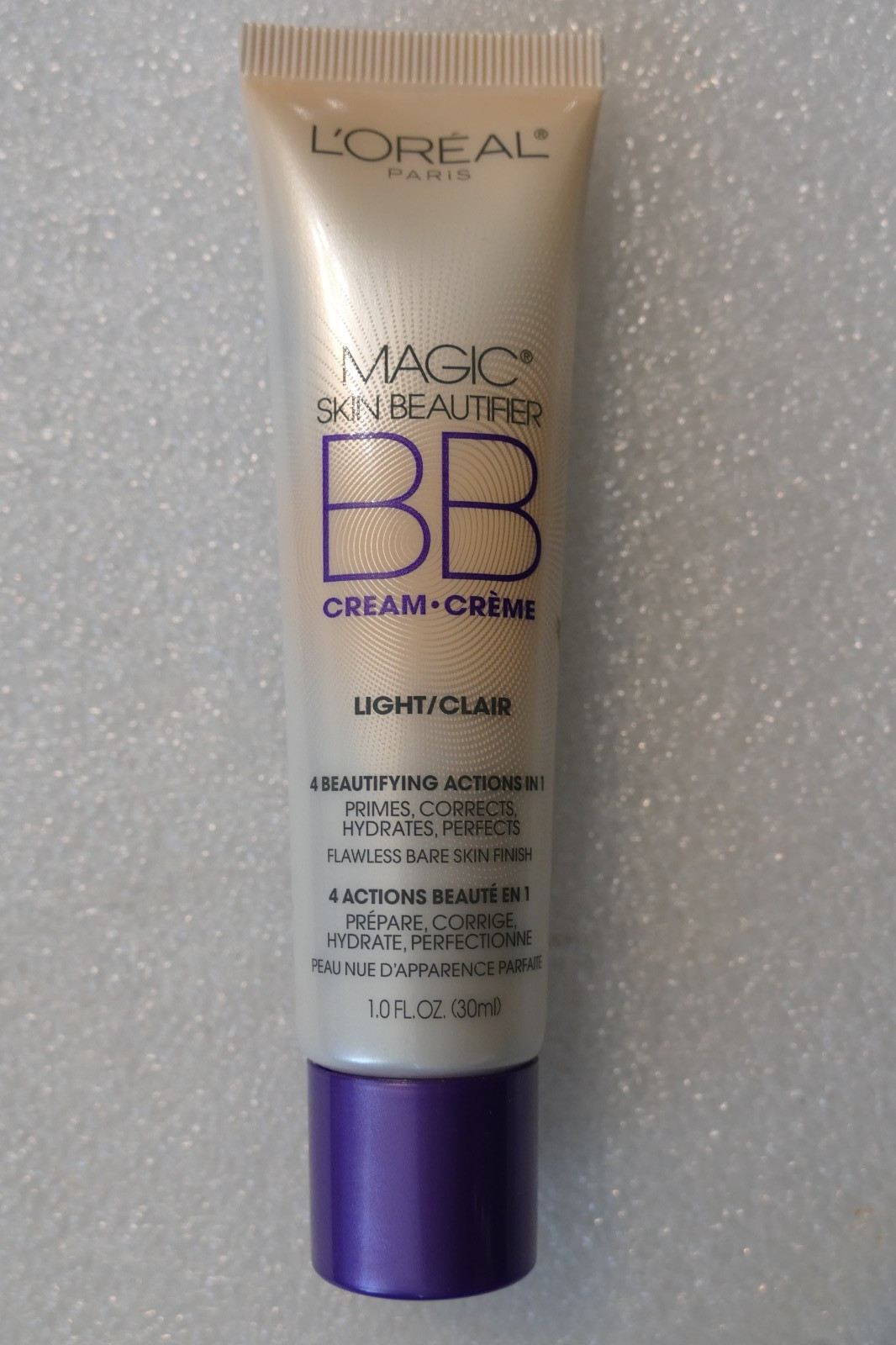 L’Oréal Paris Makeup Magic Skin Beautifier BB Cream Tinted Moisturizer, Light